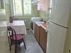 Crangasi, Constructorilor 2 camere